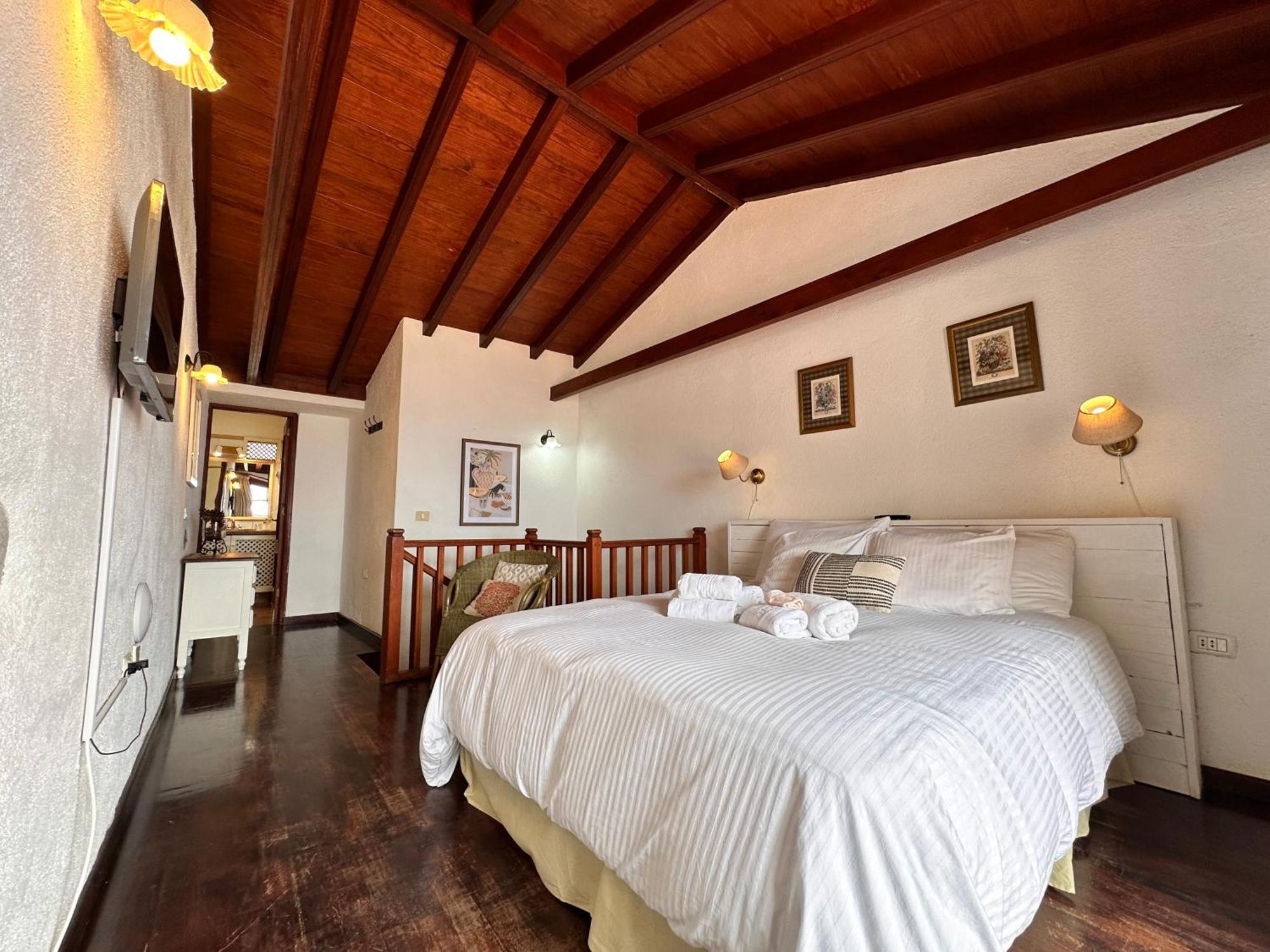 Delfines Villa Agulo